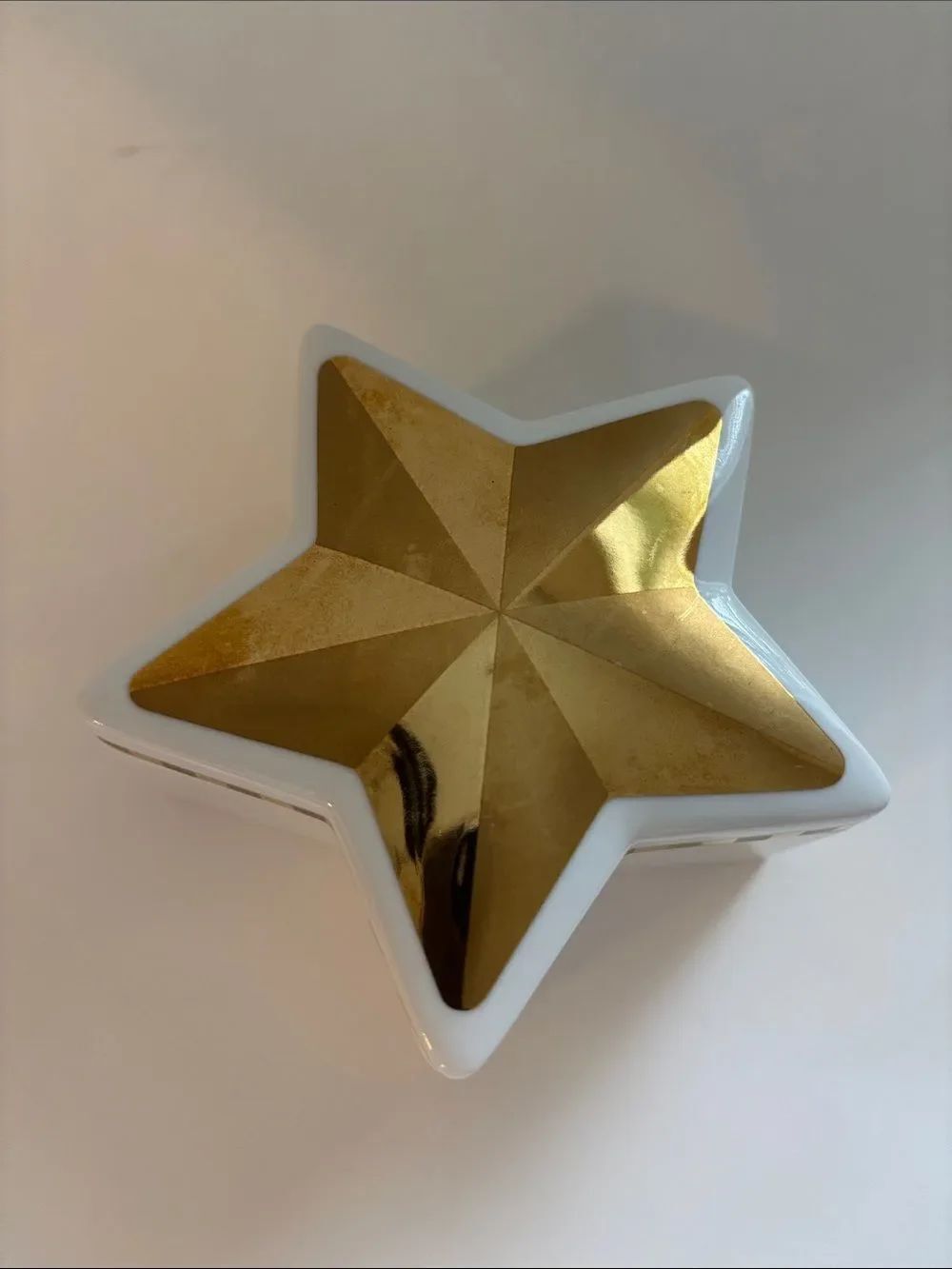 Tiffany & Co. Star Shaped Gold And White Trinket Box With Lid